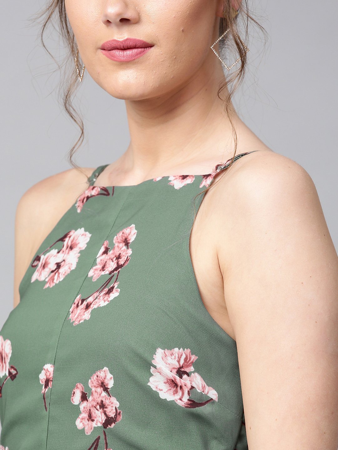 11518700866950-SASSAFRAS-Women-Green-Printed-A-Line-Dress-9691518700866752-2_10762072-68b7-42c6-b4a8-858297a58318