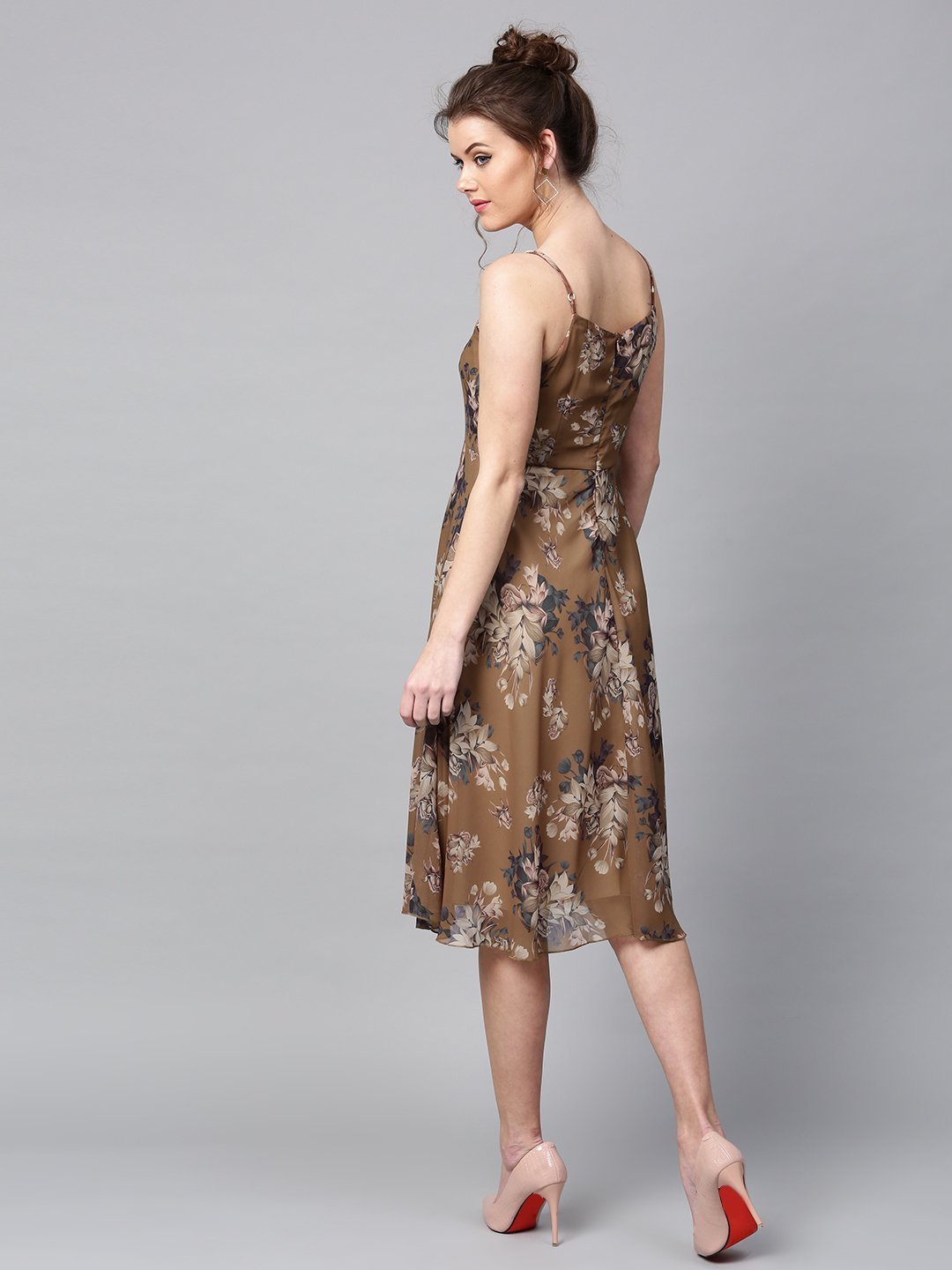11518700939640-SASSAFRAS-Women-Brown-Printed-A-Line-Dress-7651518700939501-5_ce300f80-16f8-4e51-b789-66c8191a54bd