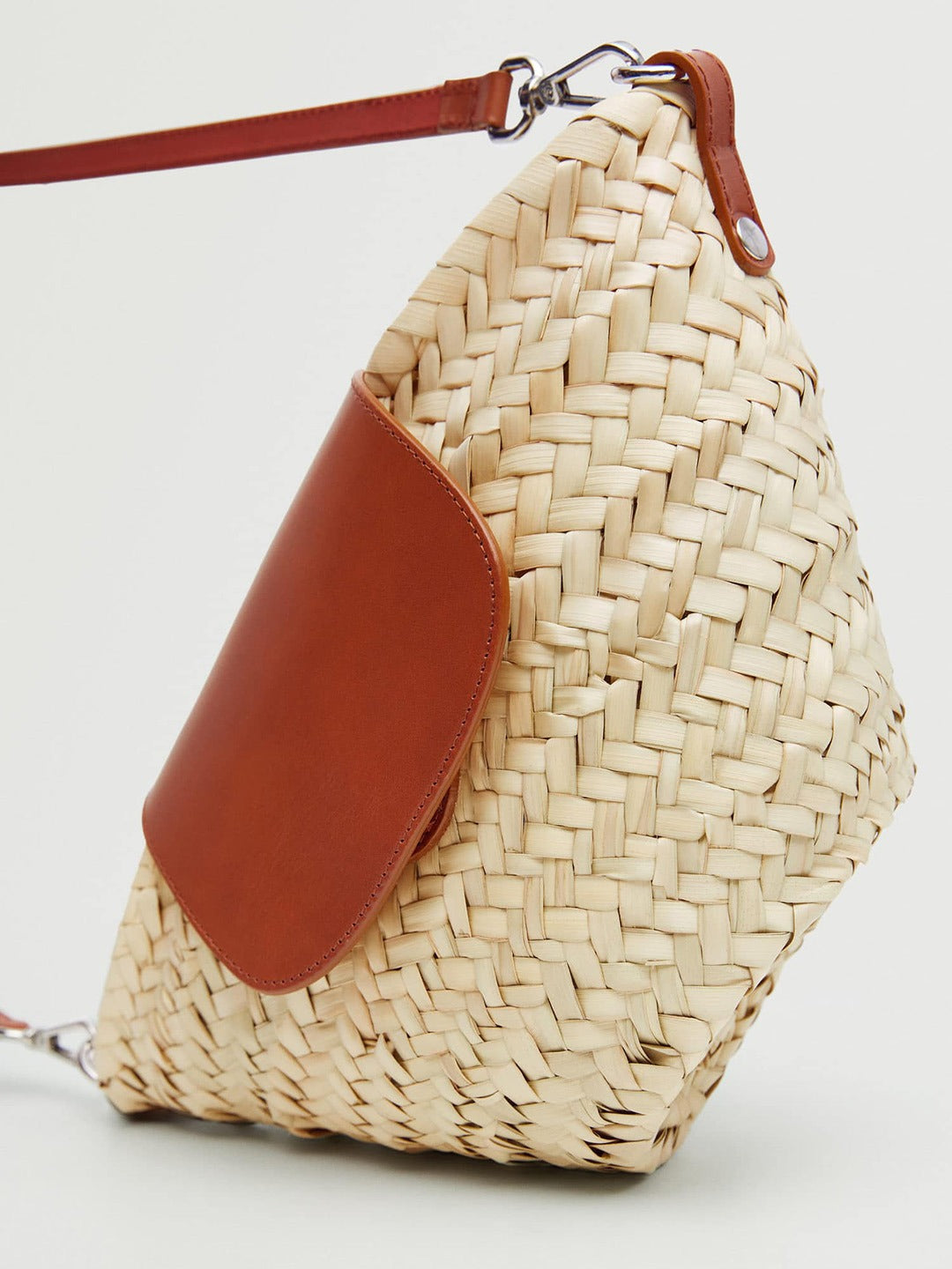 Basket Weave Textured Sling Bag MANGO Brown