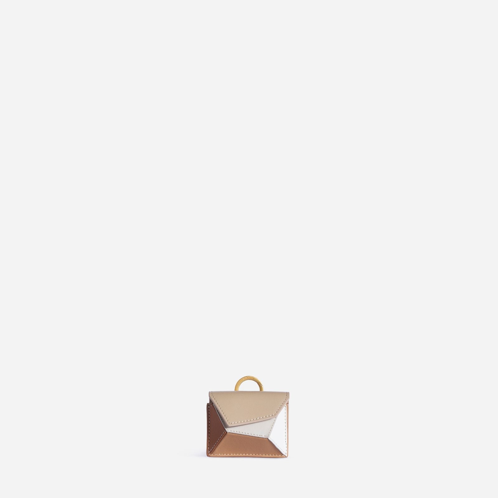 Naomi AirPods Case Mlouye Milky